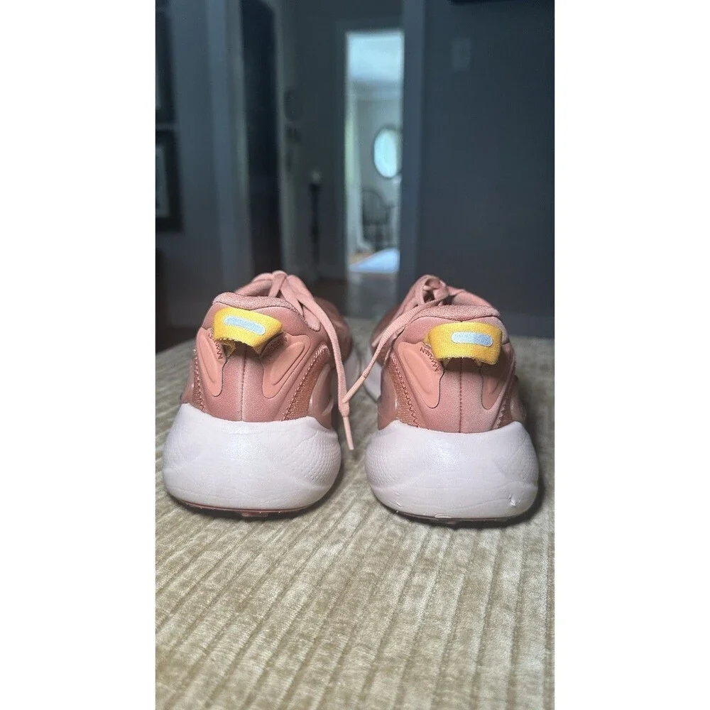 $168 Lululemon Womens Beyond Feel Trail Running Shoes Sedona Sunset Size 8